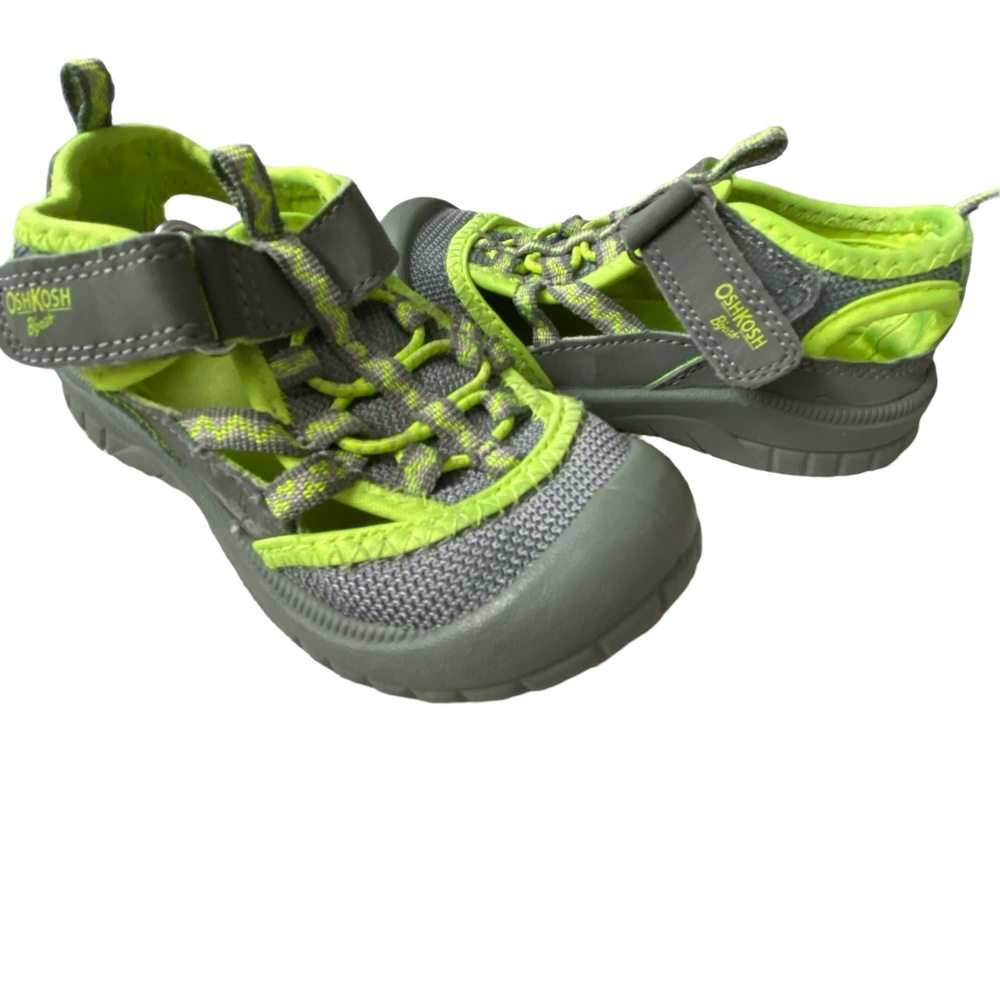 Osh Kosh Boys Size 10 - Grey/Green Outdoor Water Shoes. Sz-10